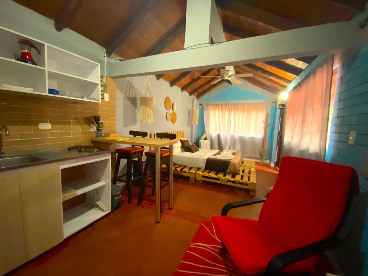 Finca Villa Chalet Del Rio Cali Farm Villa Chalet Cali River Esterno foto